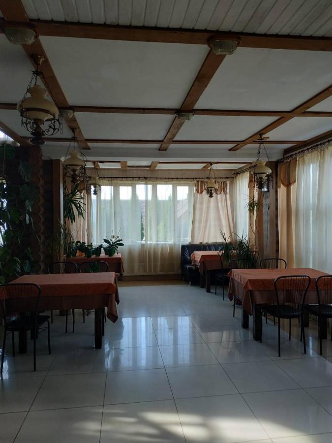 Hotel Restaurant Complex Boyarskiy Dvor Boyarka Εξωτερικό φωτογραφία