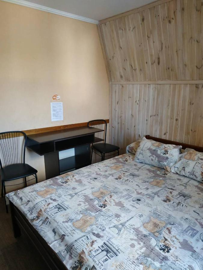 Hotel Restaurant Complex Boyarskiy Dvor Boyarka Εξωτερικό φωτογραφία